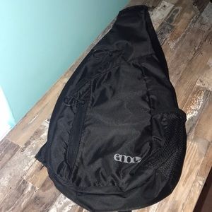 eno sling bag
